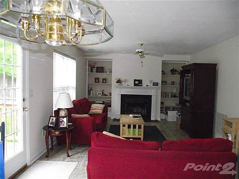 3rd image of 317 Hillbrook Dr