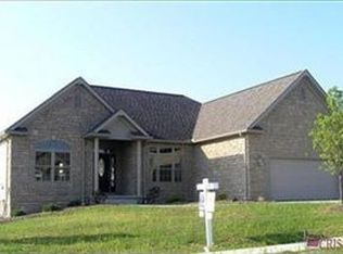2272 Burberry St NW, North Canton, OH 44720