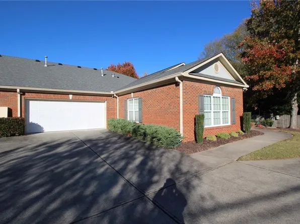 119 Holiday Rd Unit 701, Buford, GA 30518