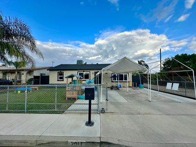 2014 Rounds Street, Delano, CA, 93215