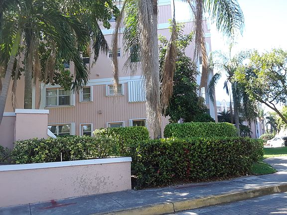 2nd image of 2551 NW 103rd Ave APT 406