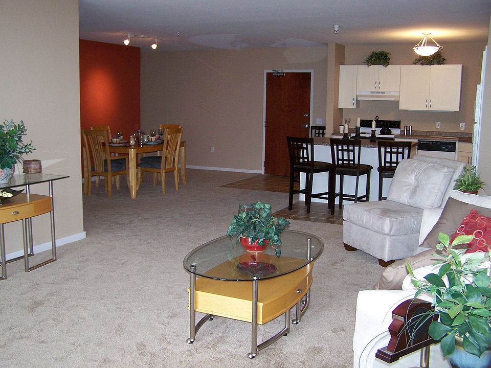 1st image of 118 S Washington St APT 310B