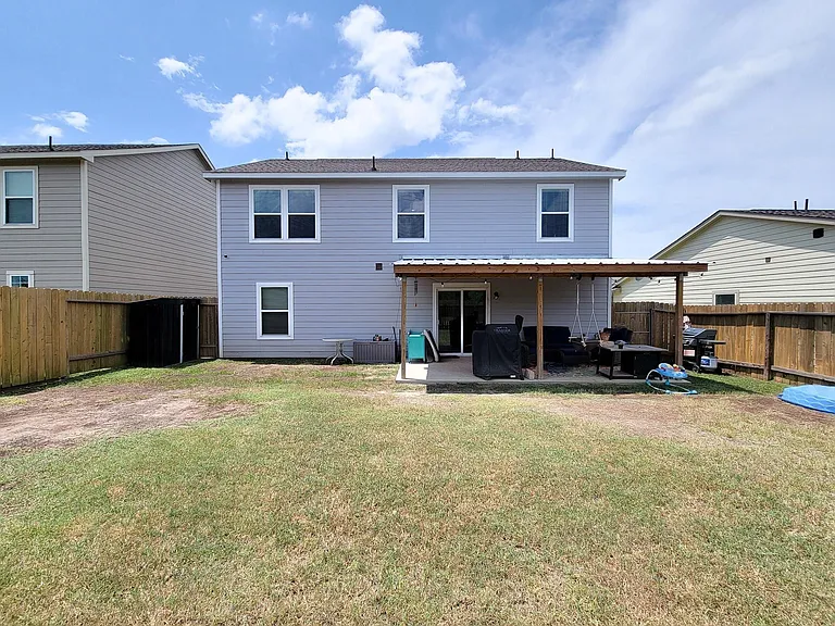 111 Avalon Dr — Photo 31