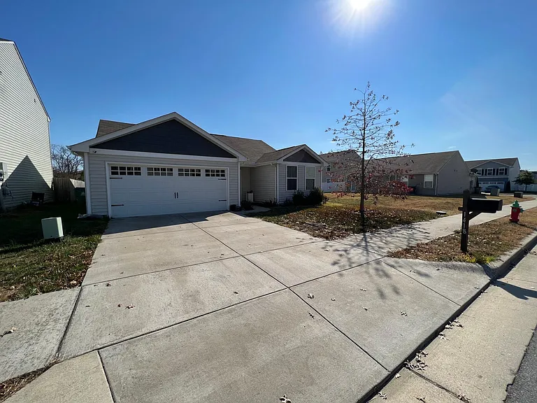 1418 Havenbrook Dr — Photo 3