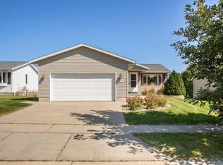 4339 10th St NW, Rochester, MN 55901