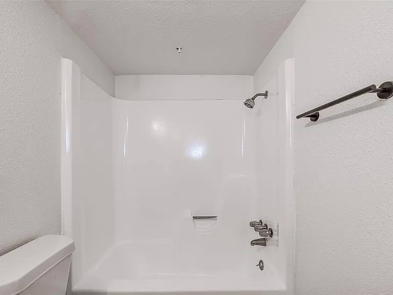 1803 Country Village Blvd — Photo 6