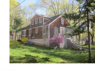 82 Ledgewood St, Portland, ME 04108