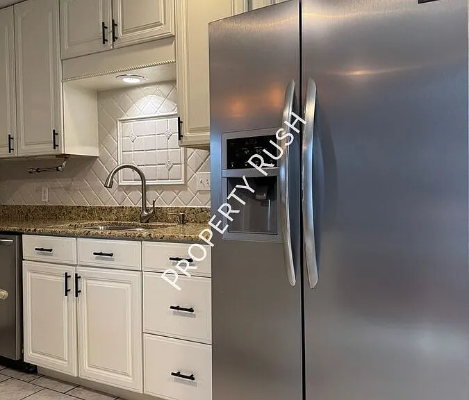 196 Blue Heron Dr — Photo 17