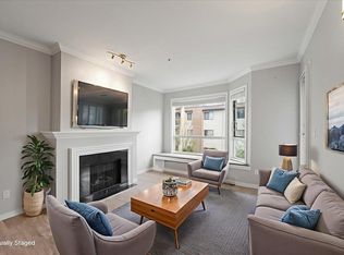 8680 Lansdowne Rd #204, Richmond, BC V6X1B9