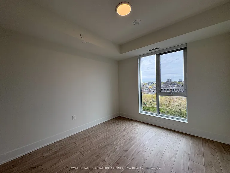 858 Dupont St #607 — Photo 7