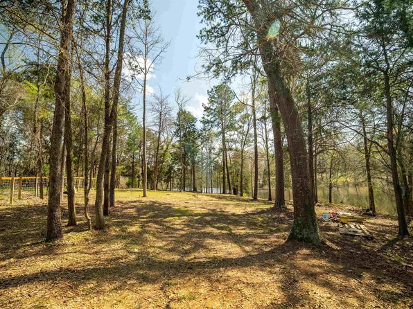 190 County Road 4826, Winnsboro, TX 75494