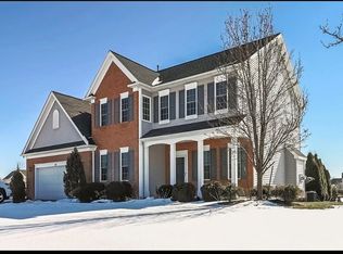 28 Black Cedar Dr, Rochester, NY 14624