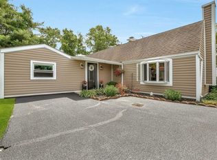 23 Honeysuckle Ln, Holtsville, NY 11742