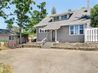 300 Sunrise Ave, Medford, OR 97504