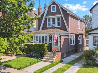 15110 33rd Ave, Flushing, NY 11354