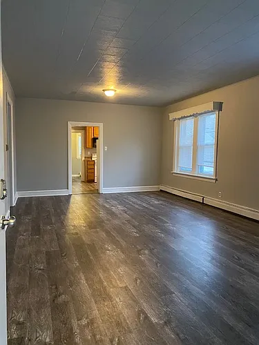 121 Sharpless St Photo 1