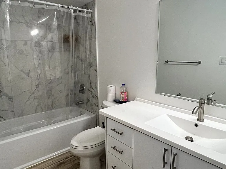 88 Baycliffe Dr — Photo 13