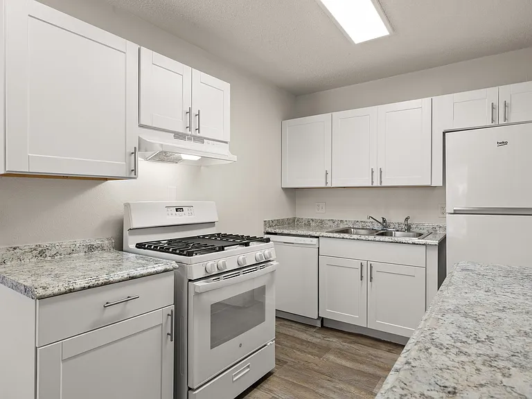 2800 Vail Ave SE #228 — Photo 8