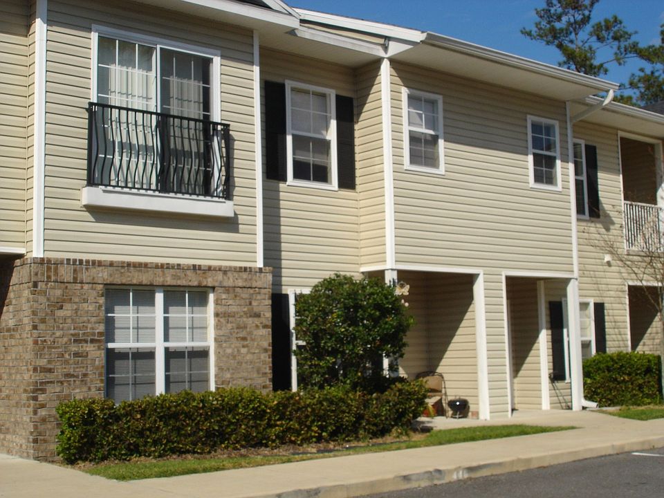 1st image of 5008 NW 44th Ln #903