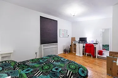 Rented by Bond New York