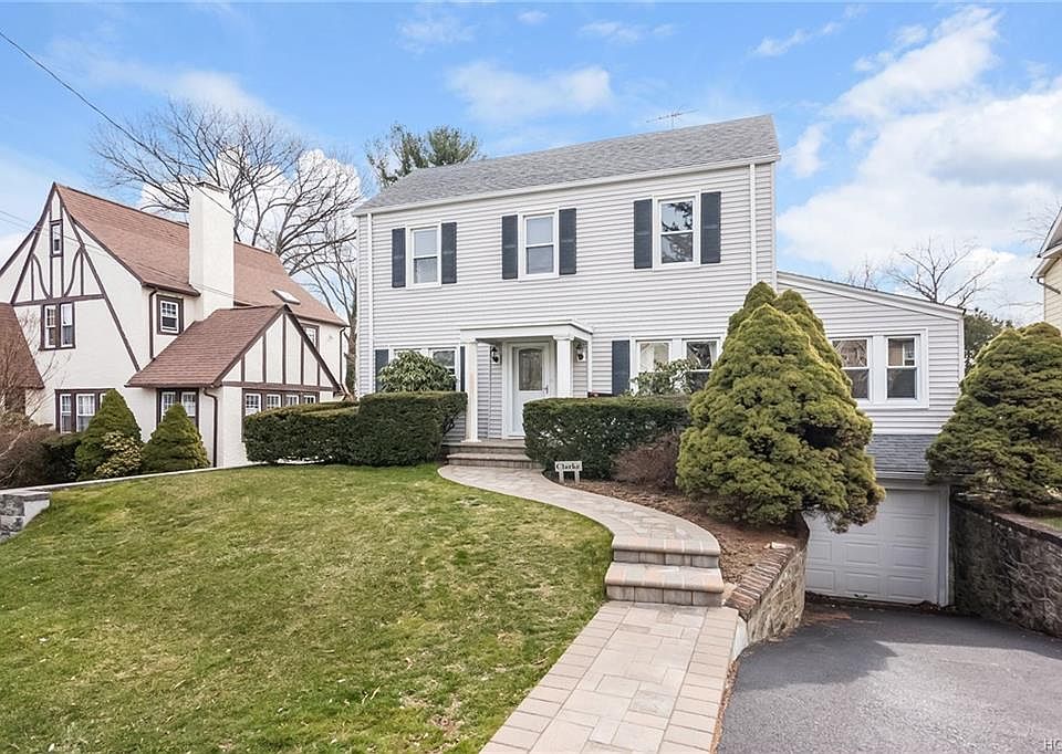 1st image of 31 Alta Dr