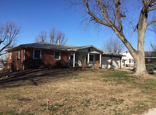 2703 S Sievers Extension Rd, Vincennes, IN 47591