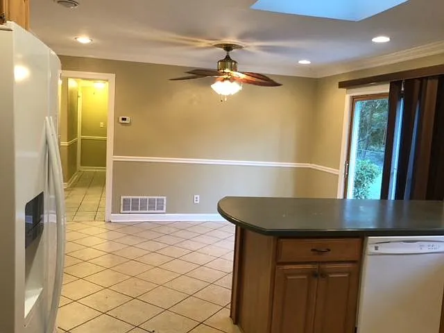 37 Port Royal Dr — Photo 8