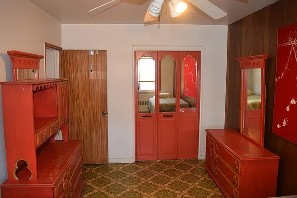 Sold by Pecoraro Realty | media 26