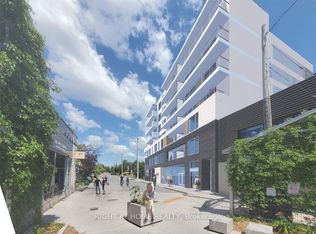 399 Winston Ave #205, Ottawa, ON K2A 1Y8