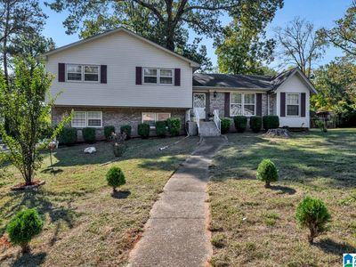 1909 Dix Cir, Birmingham, AL, 35235