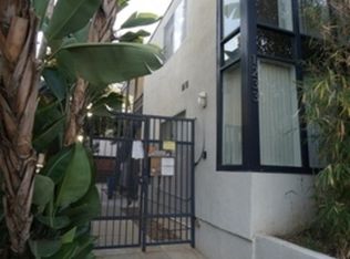 1233 Barry Ave APT 204, Los Angeles, CA 90025