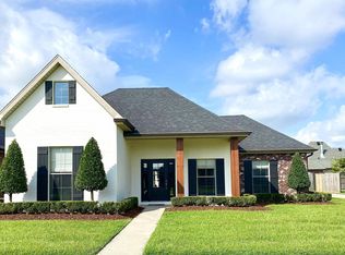 211 Jaden Ln, Houma, LA 70360