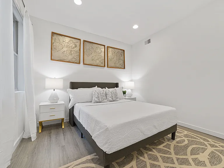 2318 N Park Ave #2R — Photo 25