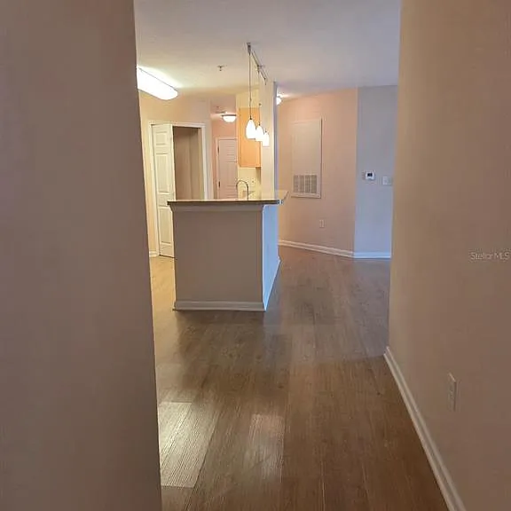 5824 Lake Pointe Village Cir #504 — Photo 5
