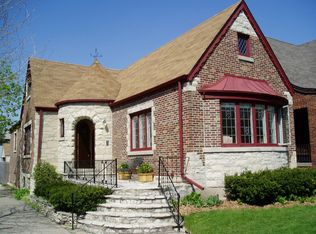 1800 N New England Ave, Chicago, IL 60707