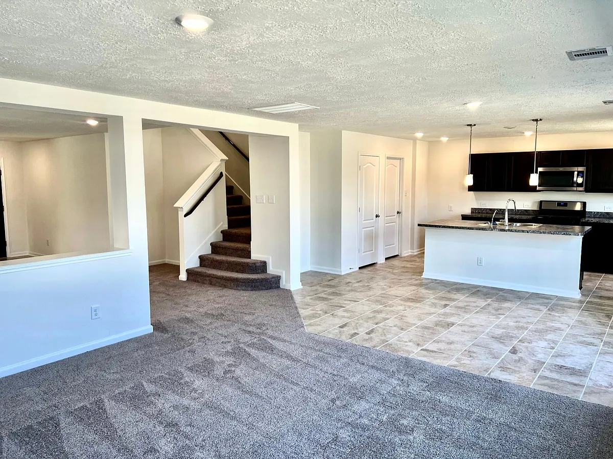 Building Photo - 20807 Sheffield Park Dr
