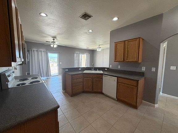 2nd image of 4424 S Via Rialto Ln