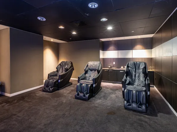 247 West 46th Street image 12 of 15