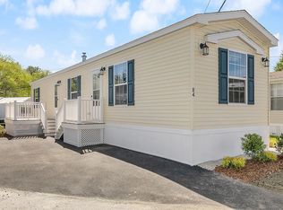 84 Brookwood Dr, Salem, NH 03079