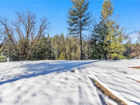 13055 Mulberry Ln, Grass Valley, CA 95945