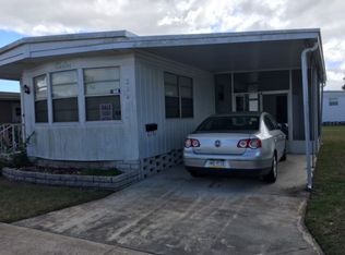 284 Lalani Ln, Largo, FL 33770