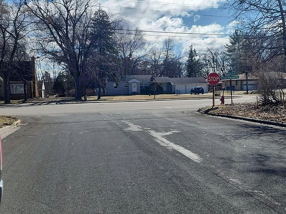 5th image of 1514 E Old Shakopee Rd