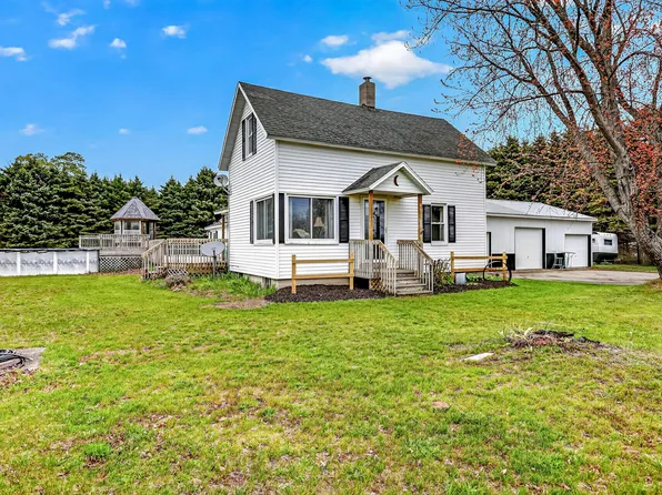 6588 W Johnson Rd, Shelby, MI 49455