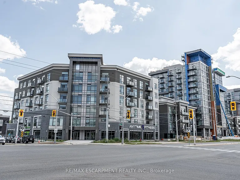470 Dundas St E #225 — Photo 25