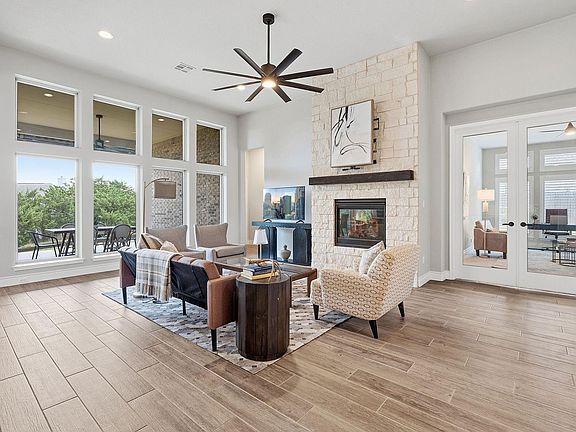 4th image of 475 Desert Willow Way