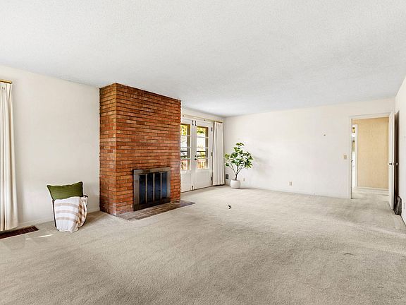 3rd image of 5904 Queen Ave S