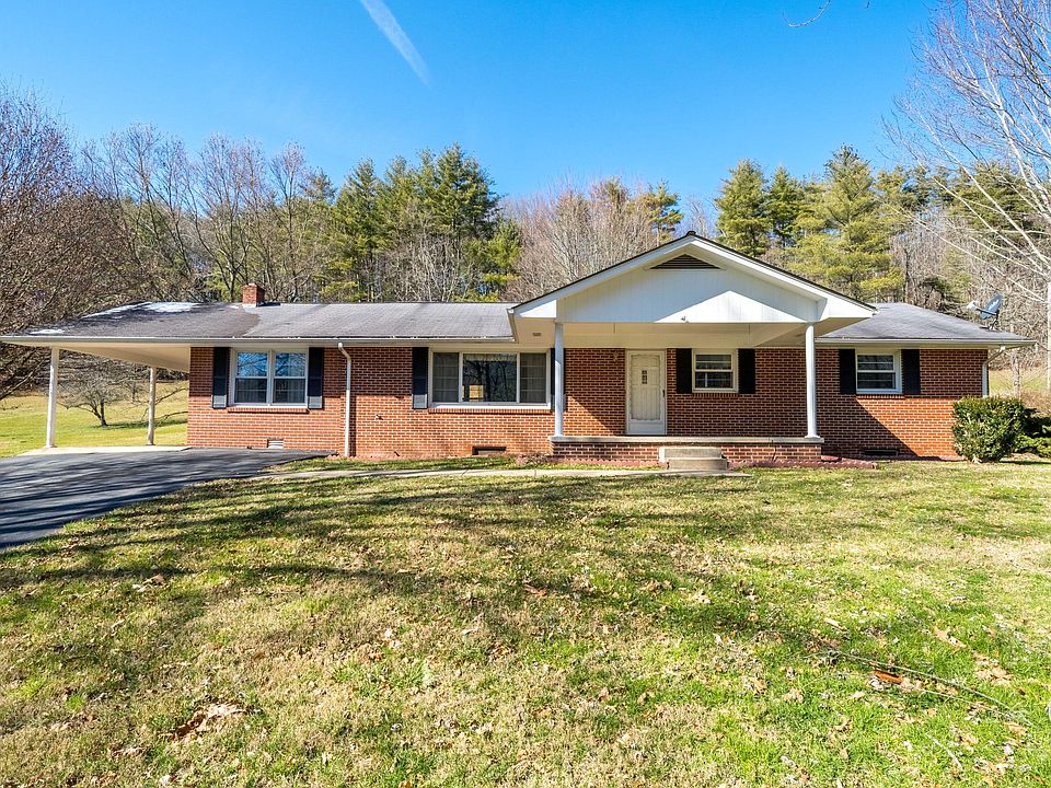 1st image of 525 Circle Dr