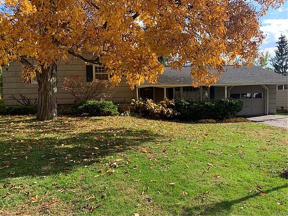 4th image of 8232 Exeter Dr