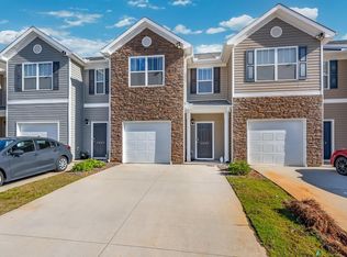 1340 Wunder Way, Boiling Springs, SC 29316