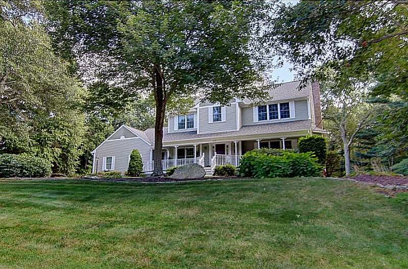 2nd image of 109 Woodridge Dr